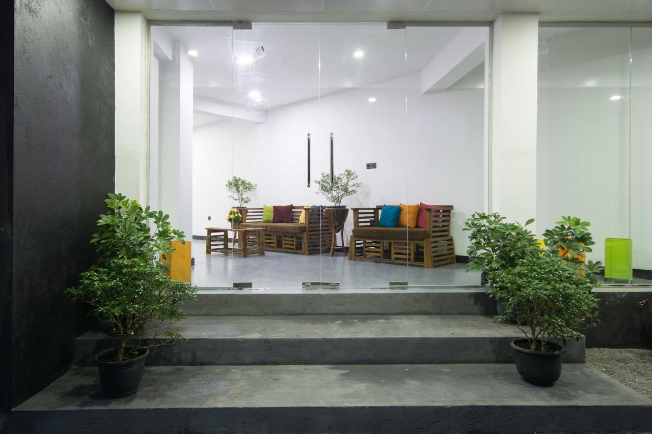 Avora Hotel Kandy Luaran gambar
