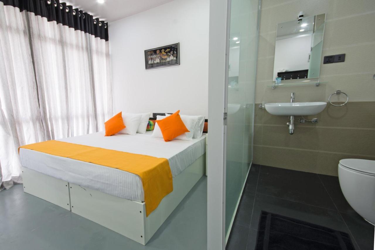 Avora Hotel Kandy Luaran gambar