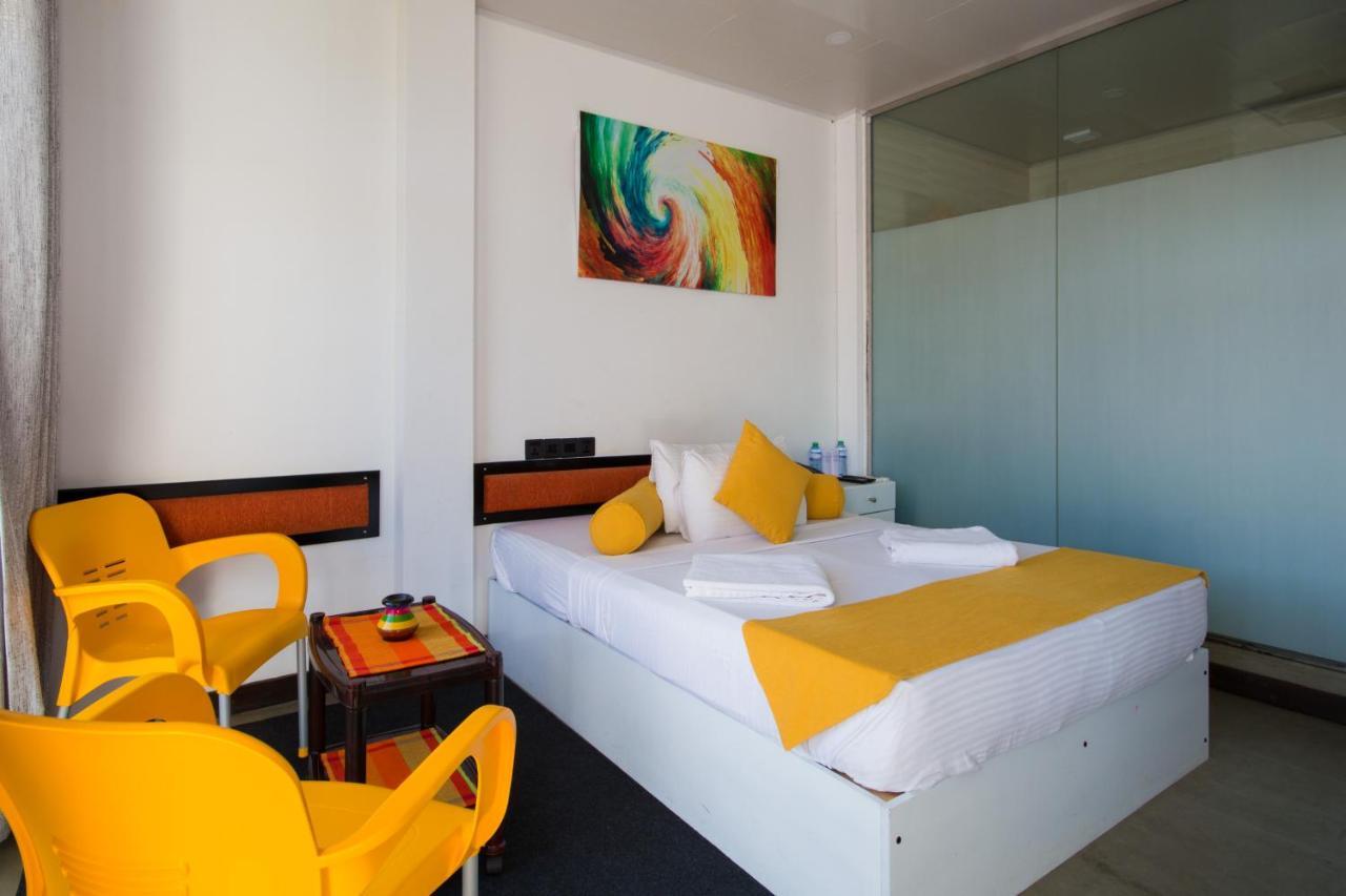 Avora Hotel Kandy Luaran gambar